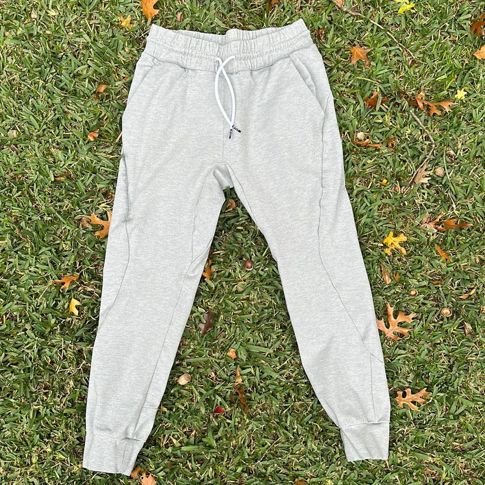 BYLT active joggers. Size M.